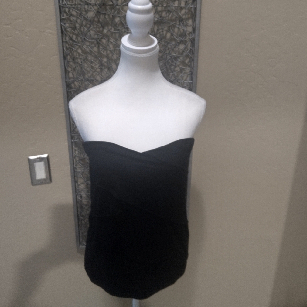 WHBM Elegant Black Strapless Ruffle Layer Tube Top
